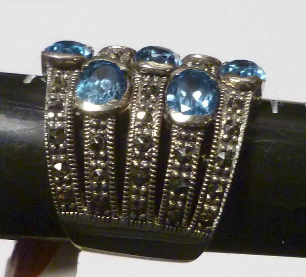 6.1 carats Genuine (7) BLUE TOPAZ 7x5mm Ovals & Marqcasite .925 SILVER RING SZ8