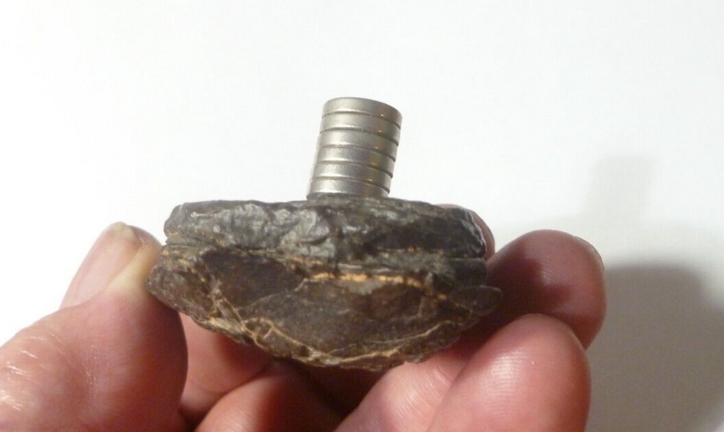 Iron chondrite meteorite, Meteorite Space Rock, Morocco 66.77 grams