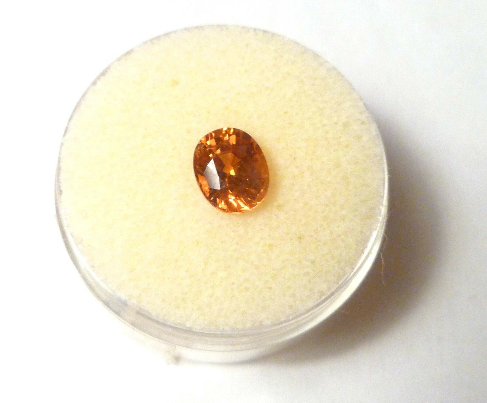 Spessartine,Mandarin Garnet 1.78ct (7.5x 5 Oval ) Gemstone, Loose Spessertitte