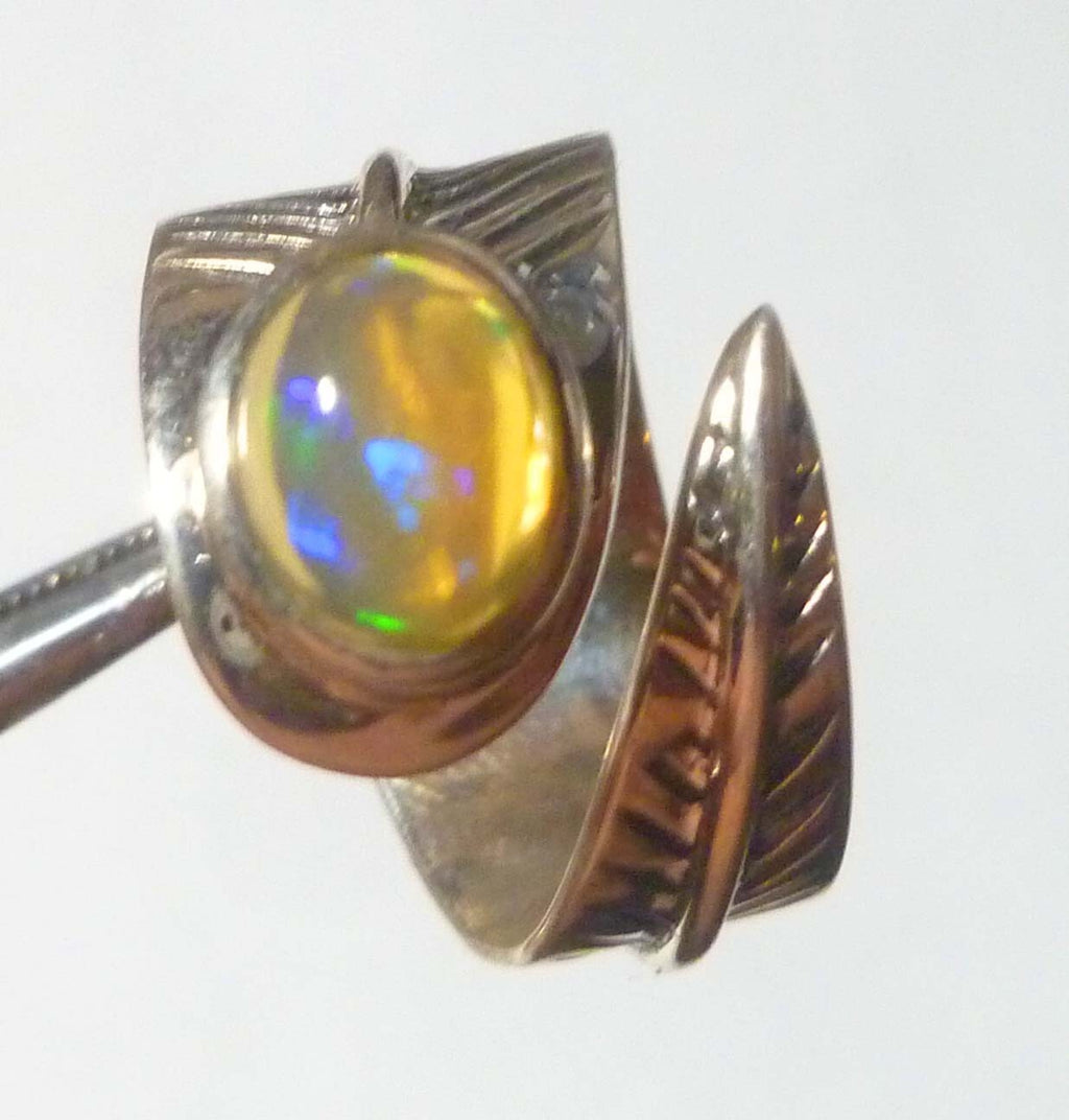 Sale Welo Opal 925 sterling silver bypass ring size 9 Adjustable