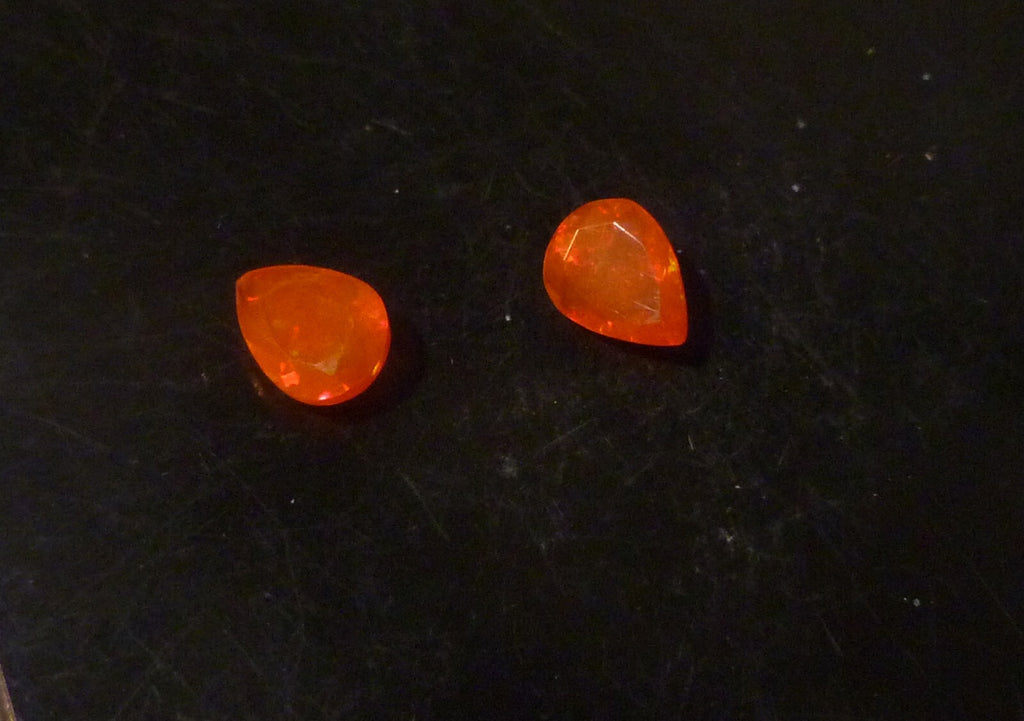 PAIR 8x6mm Firey Sunset Fanta Opal Gemstones Pear Cut Ethiopian Ethiopia 1.03 ct