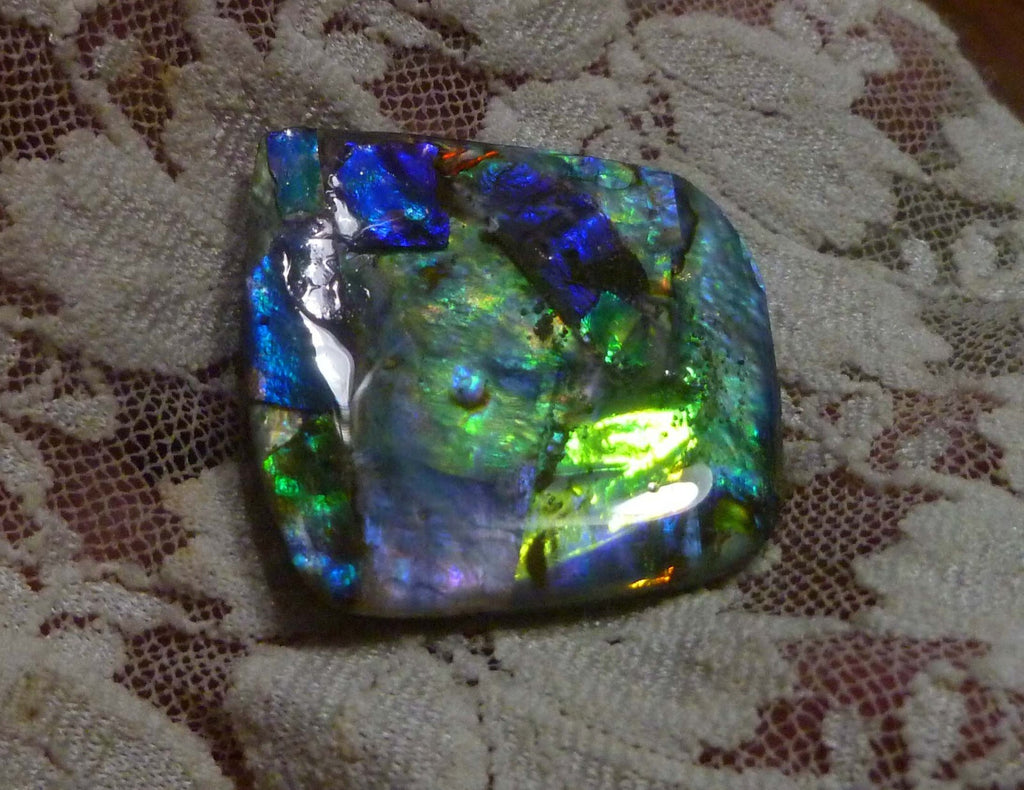 40.5ctd Multi Colors AMMOLITE GEM! Gemstone Amazing Colors! 32x31mm