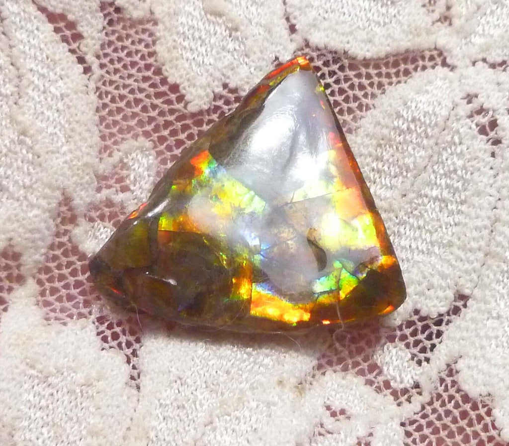 16ctsMulti Colors AMMOLITE GEM! Gemstone Amazing Colors! 23x23mm