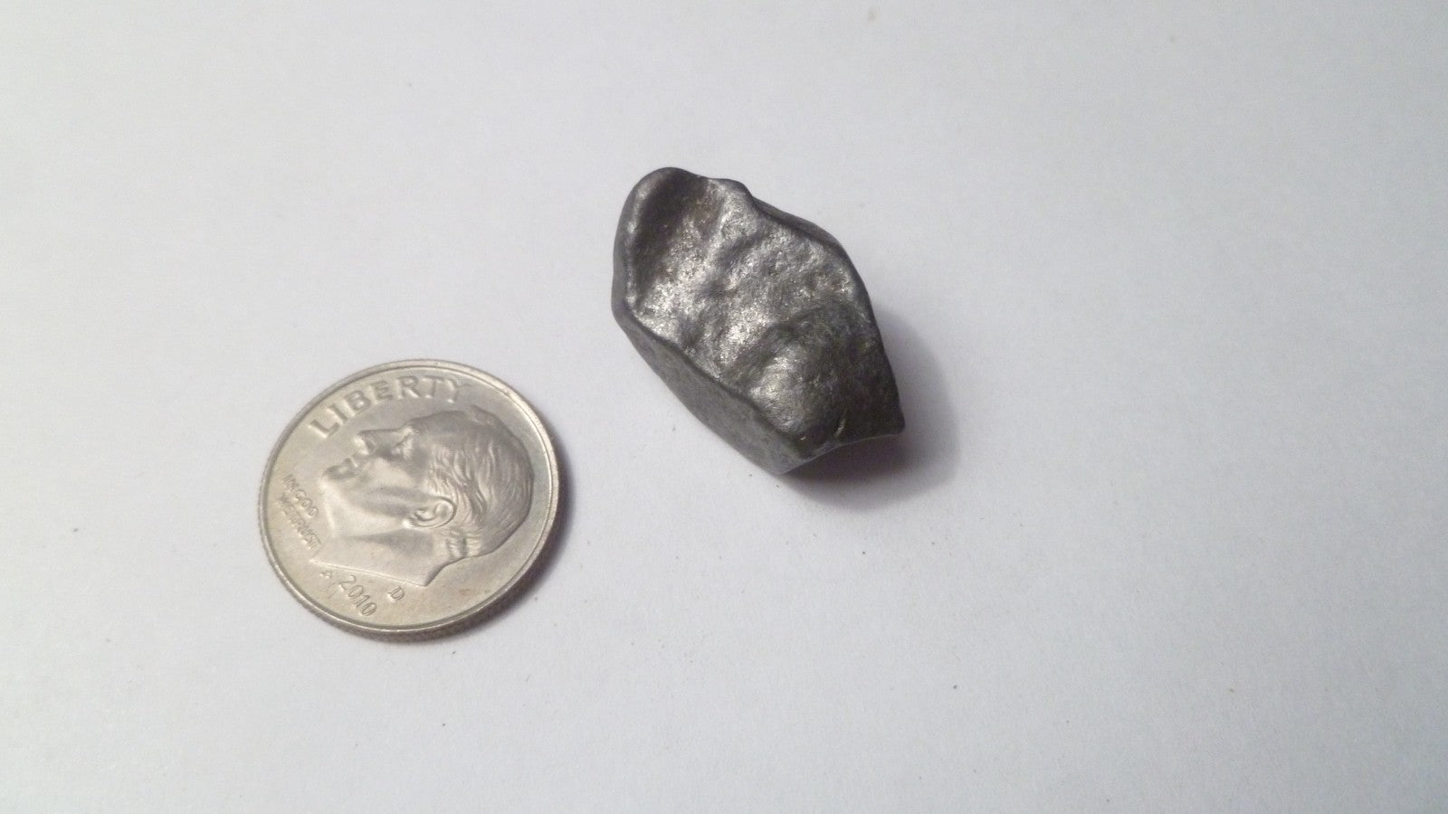 Iron Space Rock Meteor 4.5 BILLION YR METEORITE Nan Dan 4.0g