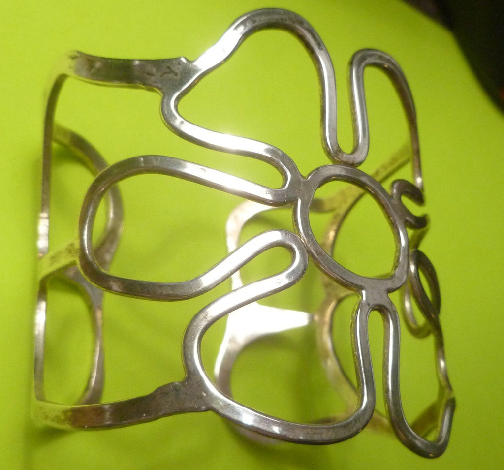 2.25" Silver Plated Bracelet WIDE Cuff Oz. Flowers Vintage