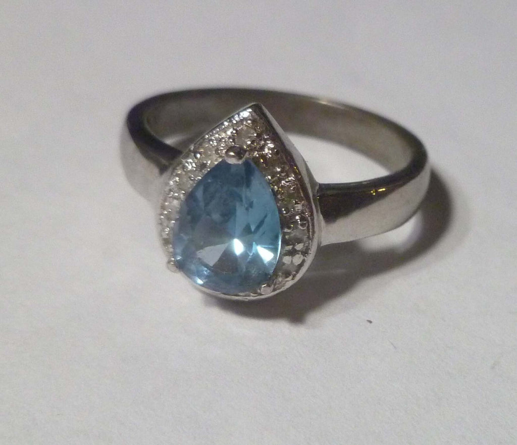 Blue TOPAZ RING Sterling Silver .925 & Size 8 White Topaz Accents
