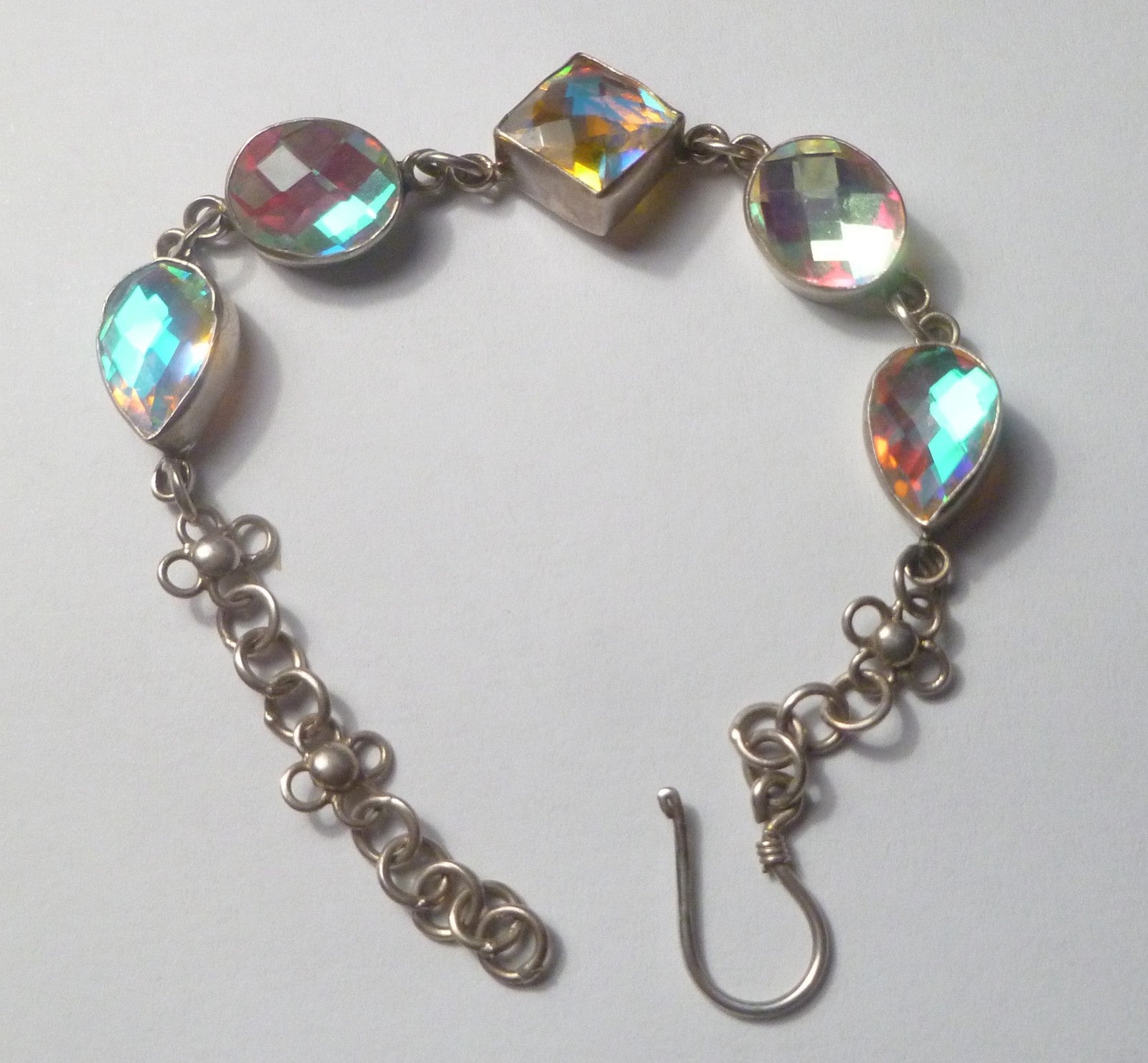 Minimalist BLUE TOPAZ bracelet Sterling Silver 925 7" inside