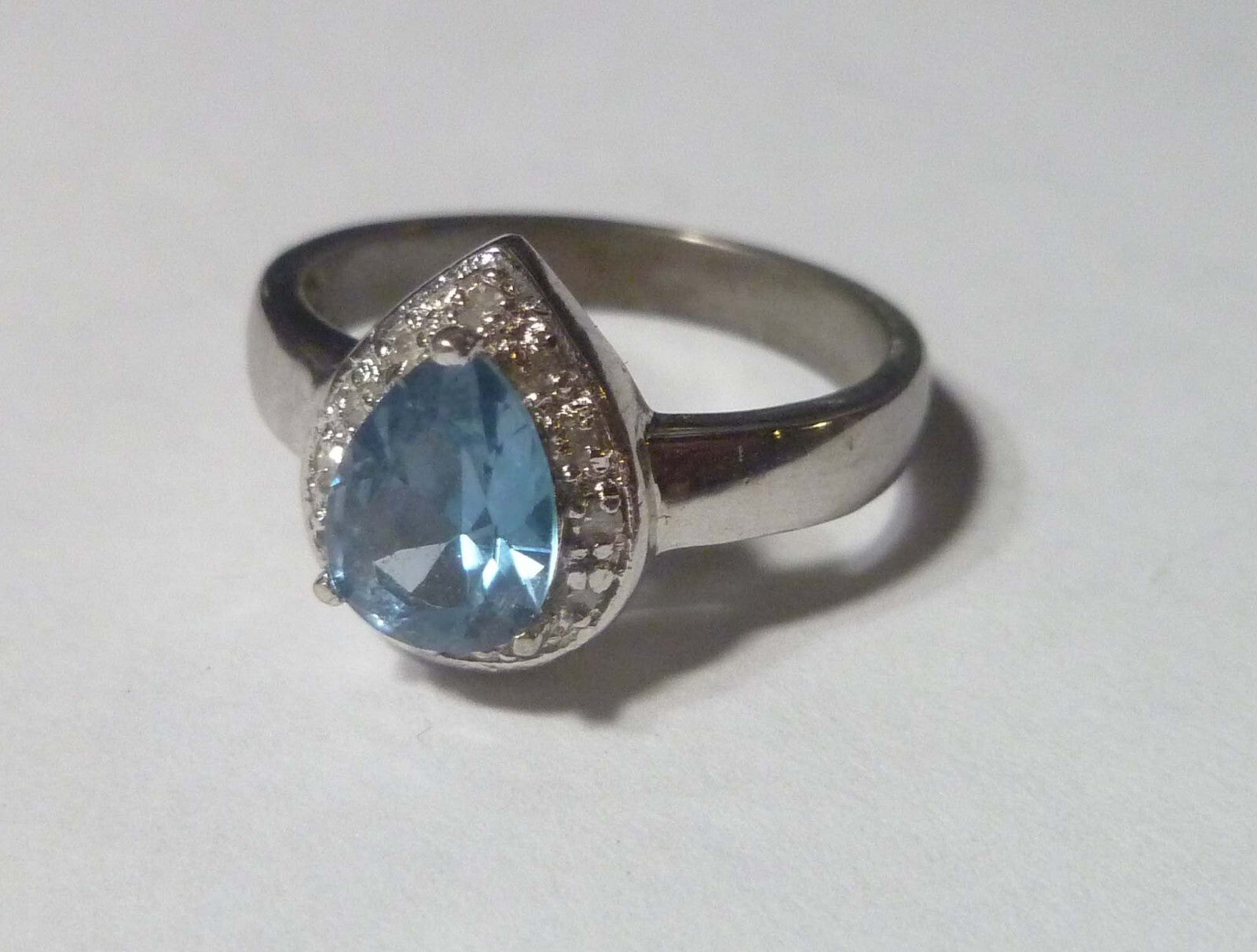 Blue TOPAZ RING Sterling Silver .925 & Size 8 White Topaz Accents