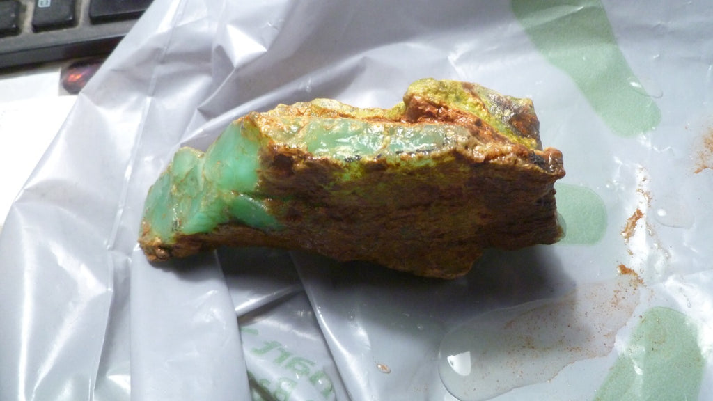 Chrysoprase Rough Stone Rare Apple Green Gemstone Lapidary Cabs 208g Australia