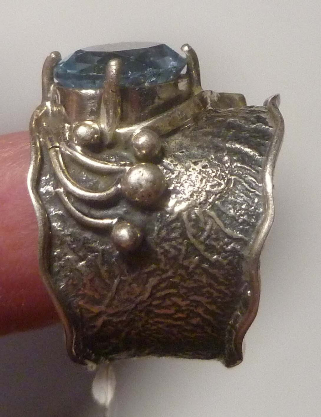 Blue Topaz RING Sterling Silver .925 Textured Design Size 9