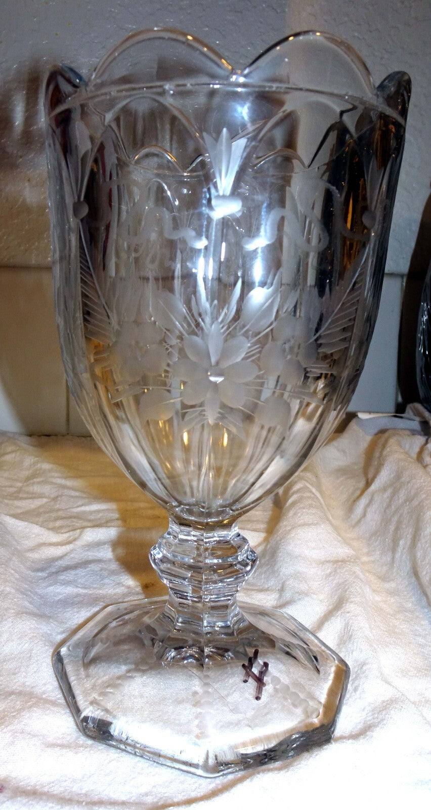 Heisey Glass Vase,  Etched Flowers, United States 7.5" tall