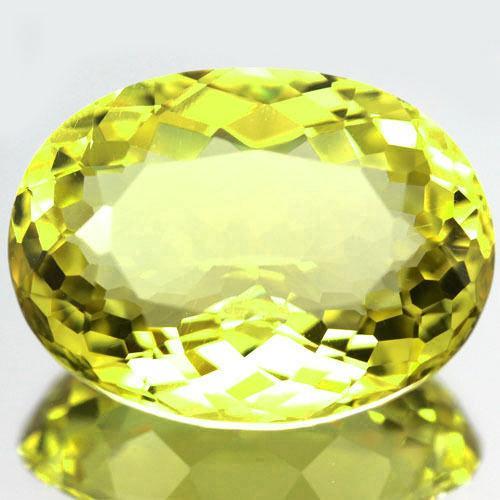 VVS Green Gold Quartz Brazil Natural Gemstone 29.3 CTS 24.5x19mm 