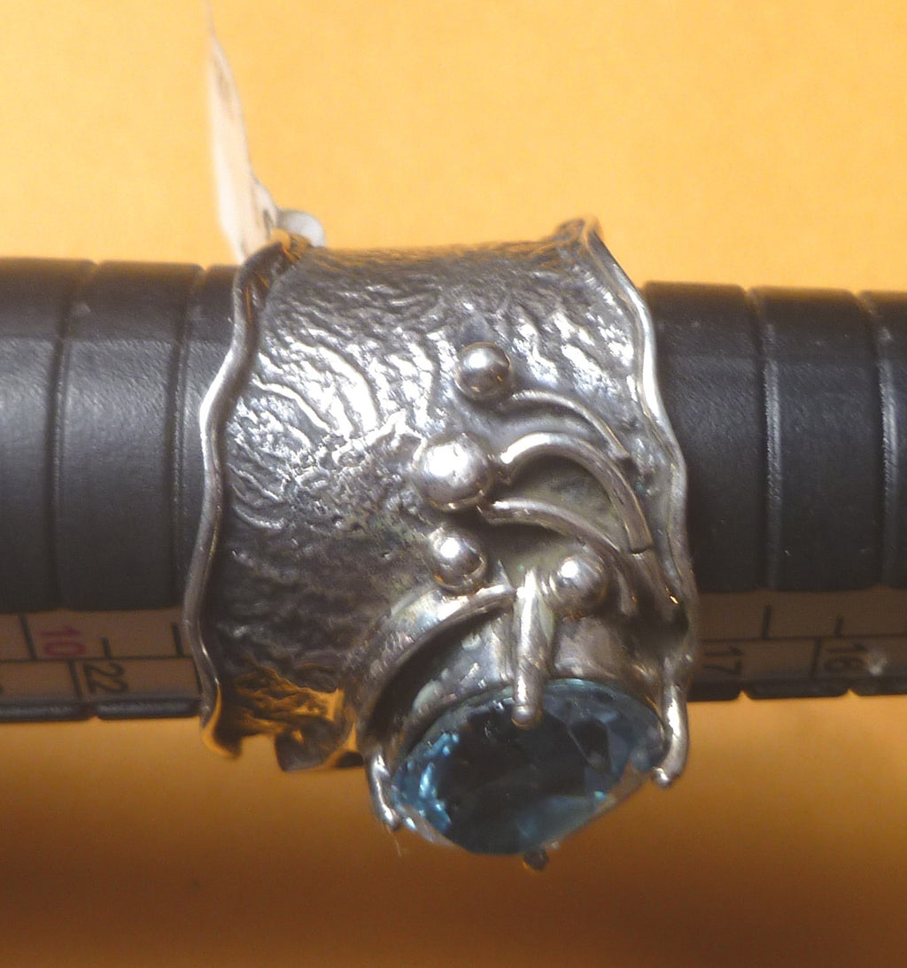 Blue Topaz RING Sterling Silver .925 Textured Design Size 9