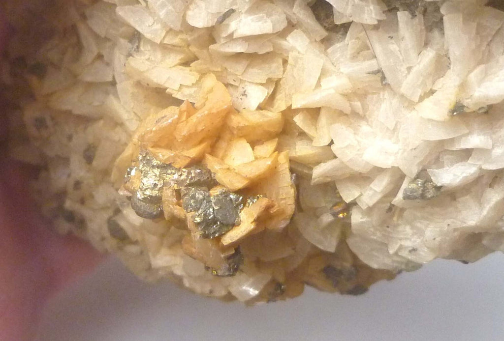 OLD STOCK Calite, Chalcopyrite, Pyrite 9.59 OZ