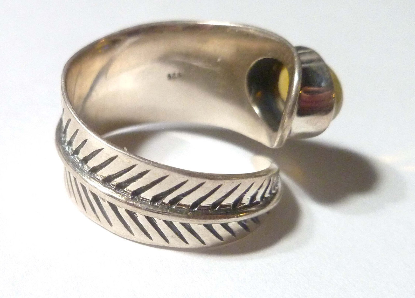 Sale Welo Opal 925 sterling silver bypass ring size 9 Adjustable