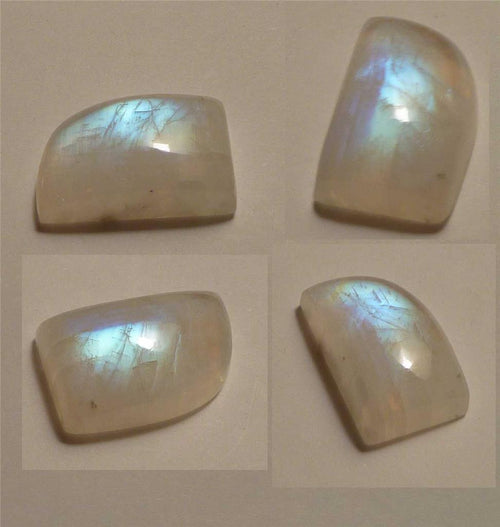 29cts 24x16mm Rainbow Moonstone Oval cabochon VERY PRETTY Rainbow Flash