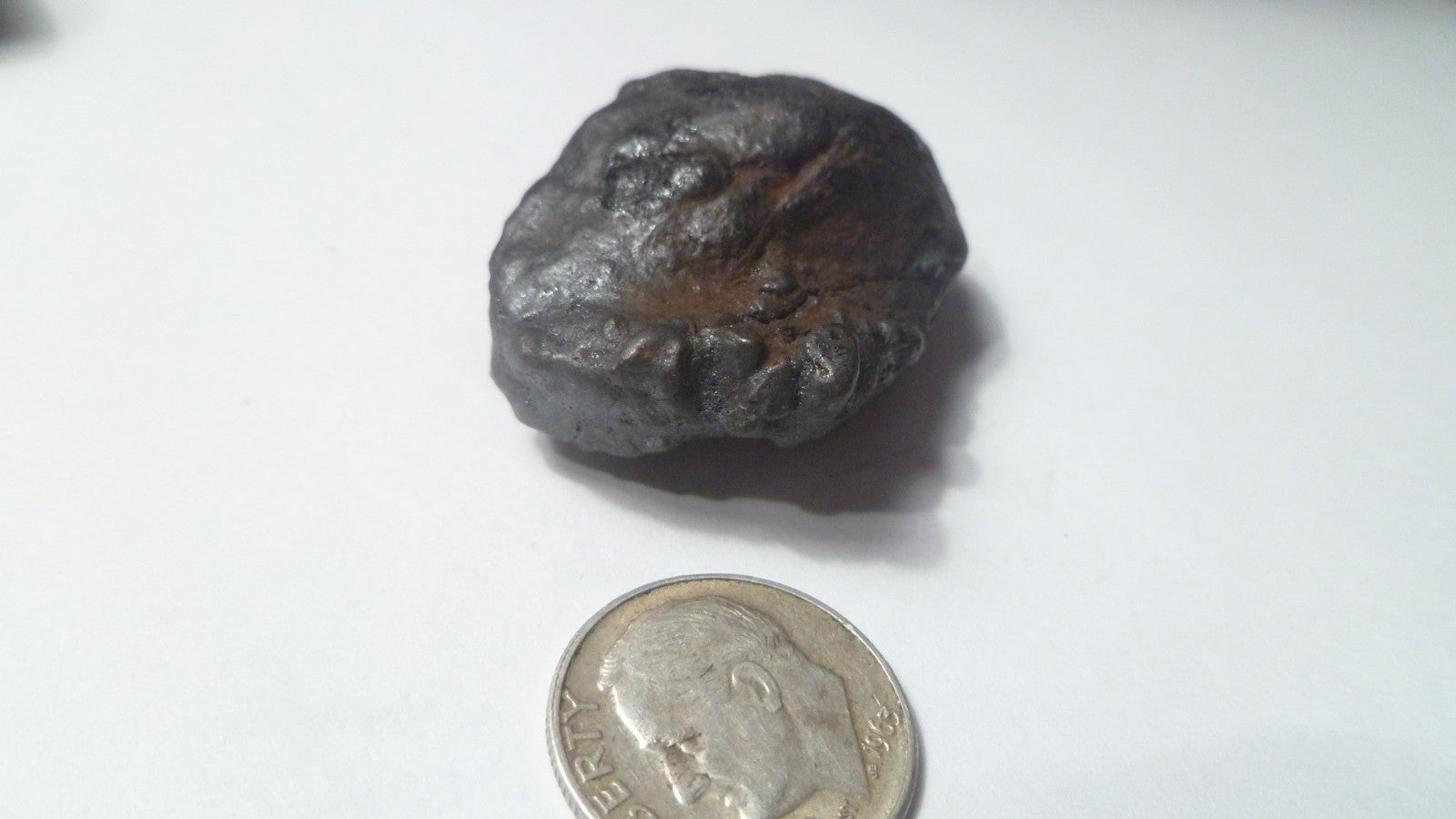 36mm Iron Space Rock Meteor 4.5 BILLION YR METEORITE Nan Dan 24.3g