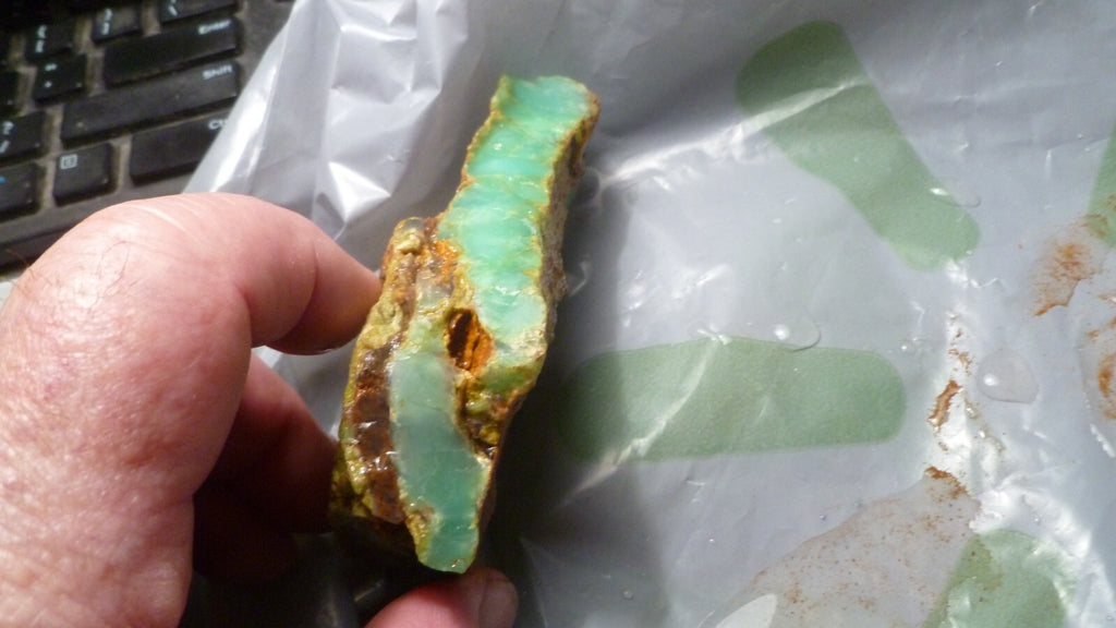 Chrysoprase Rough Stone Rare Apple Green Gemstone Lapidary Cabs 208g Australia