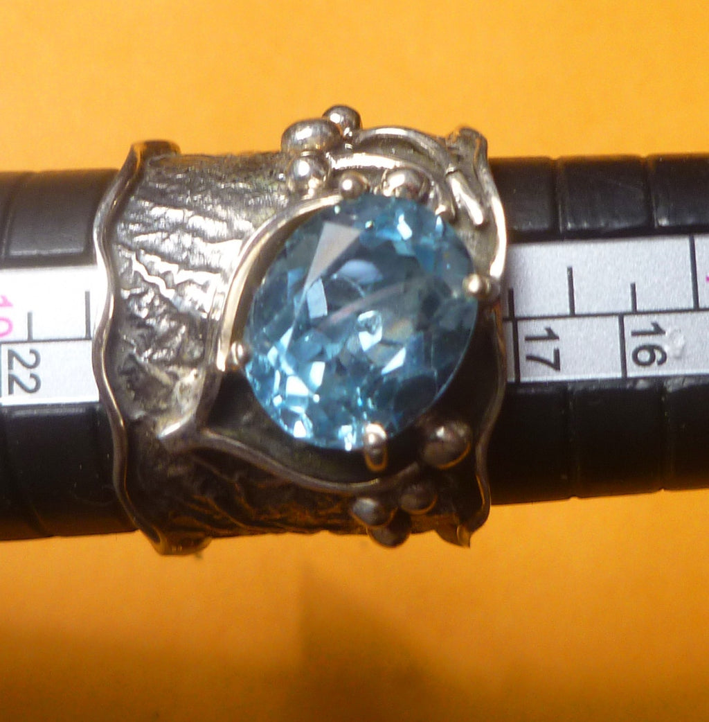 Blue Topaz RING Sterling Silver .925 Textured Design Size 9