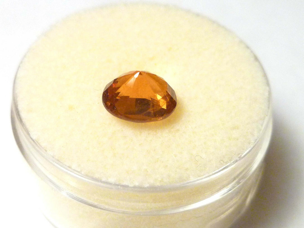 Spessartine,Mandarin Garnet 1.78ct (7.5x 5 Oval ) Gemstone, Loose Spessertitte
