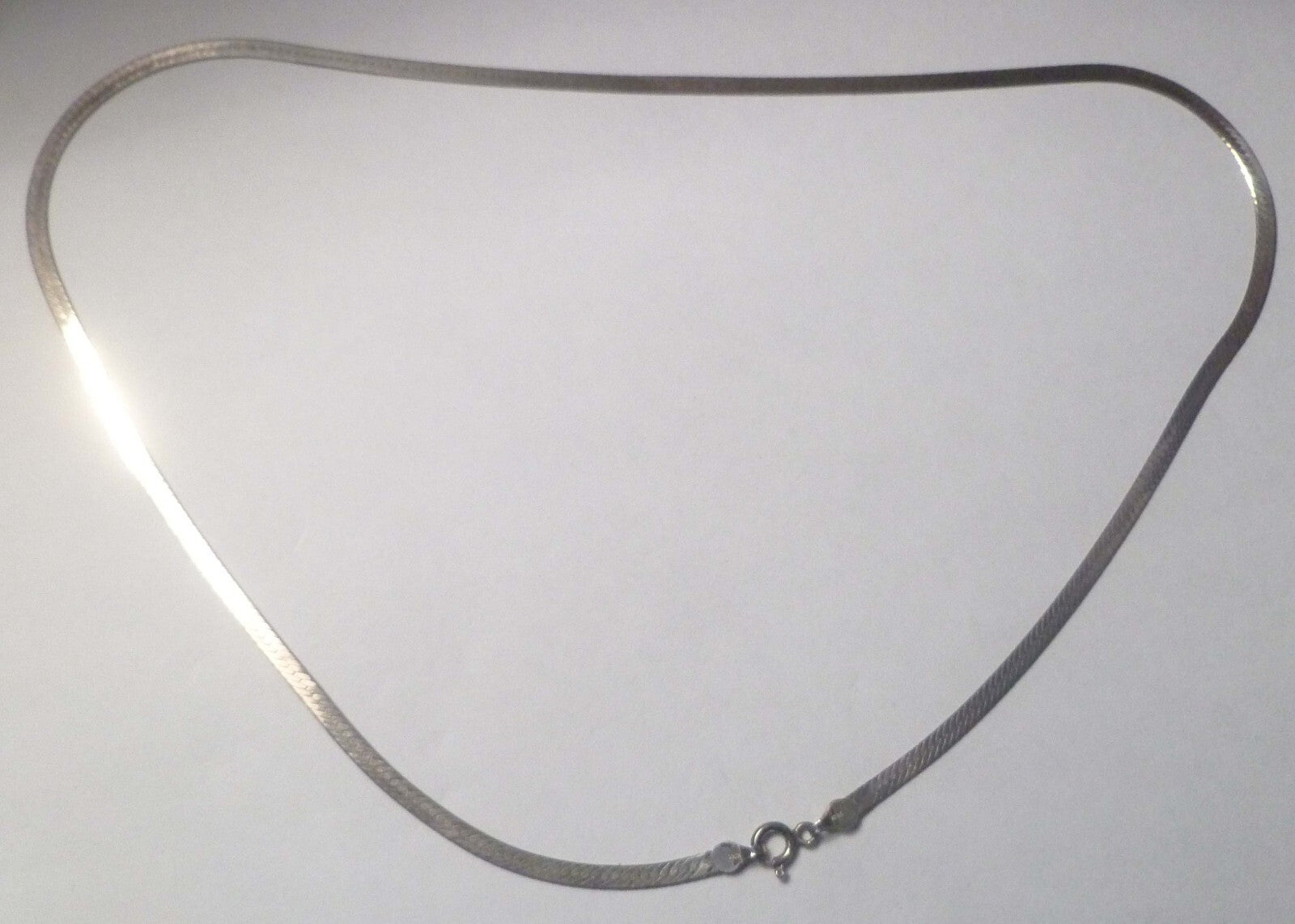 Sterling Silver Italy 3mm herringbone chain necklace size 20in