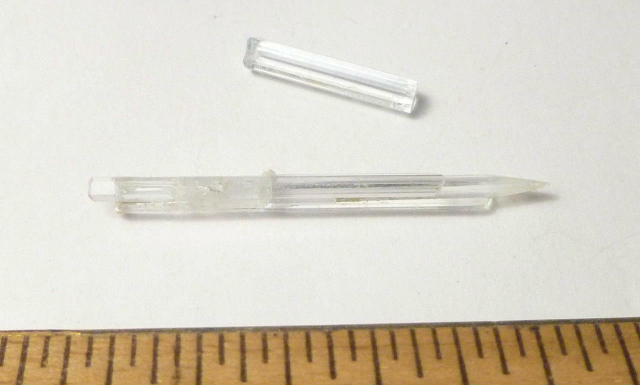 4.1 carats Natural Aquamarine Crystals March Birthstone 40mm